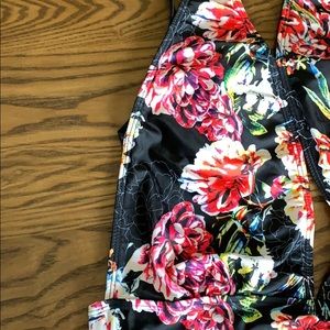 🔴SOLD🔴Black floral one piece swimsuit